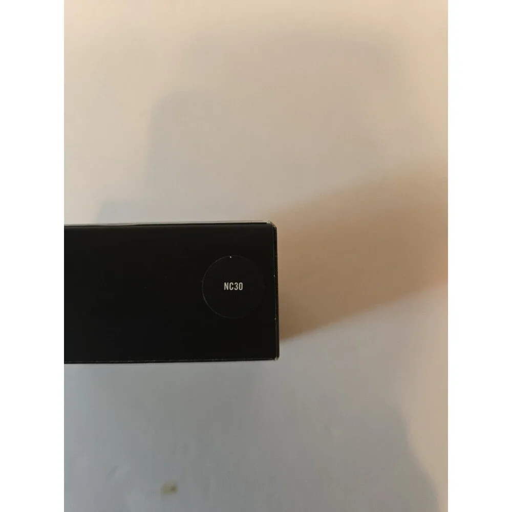 MAC Mineralize Foundation SPF 15 Compact NC30 NC 30, New in Box